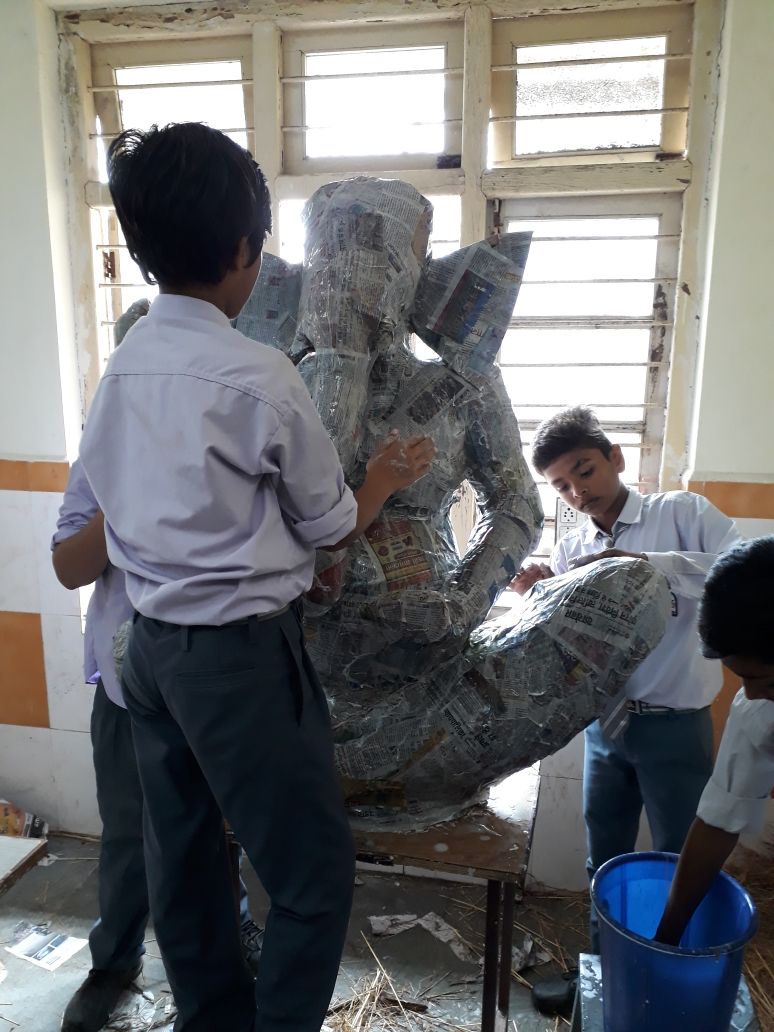 Eco Friendly Ganpati making by students